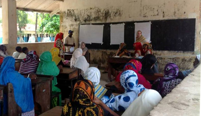 Hakuna Kama Mama classroom setting
